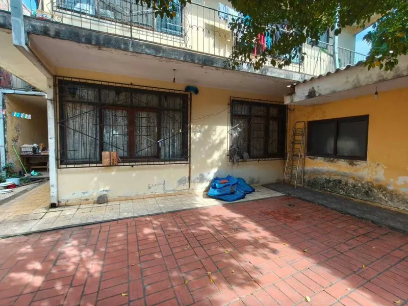 Old 359 m² house for sale downtown, near La Ramada: foto 3 de 4