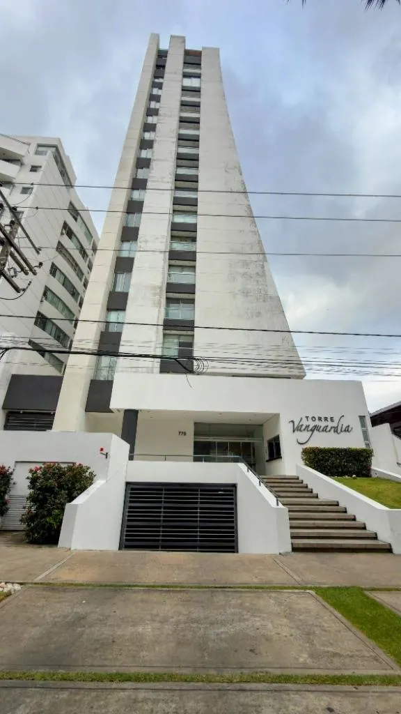 Departamento de 148,35 m² en venta en Torre Vanguardia, Zona Sur