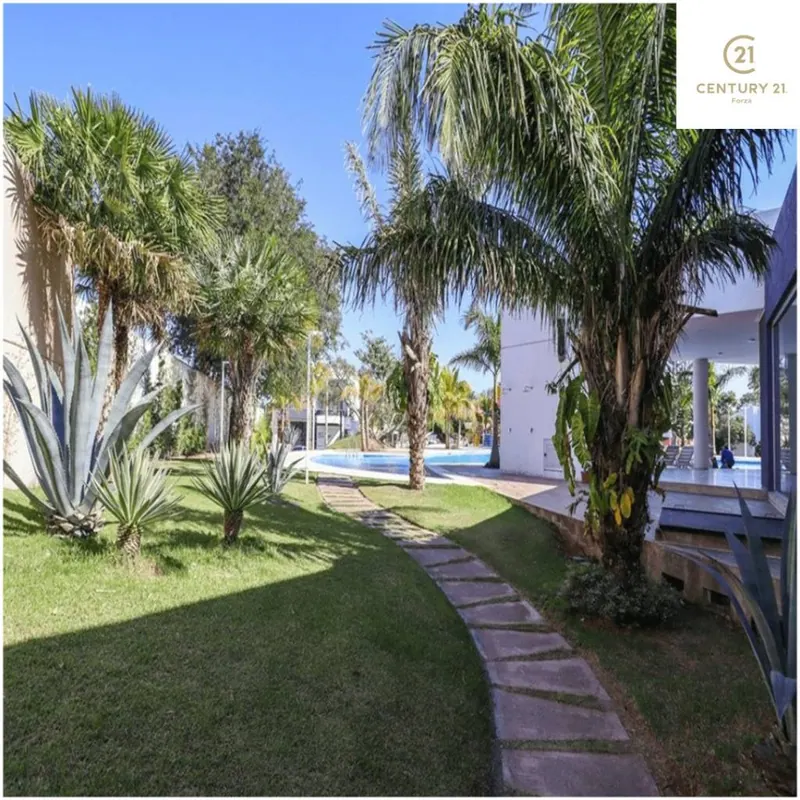 Terreno de 300 m² en venta en el condominio Le Parc, Radial 26: foto 2 de 10
