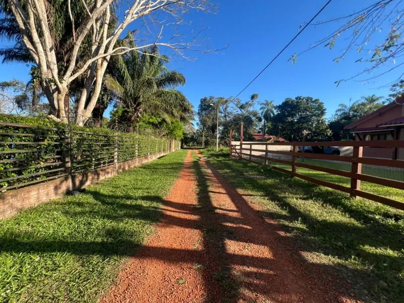 Terreno de 1.314,84 m² en venta en el complejo El Tajibo, Warnes: foto 1 de 10