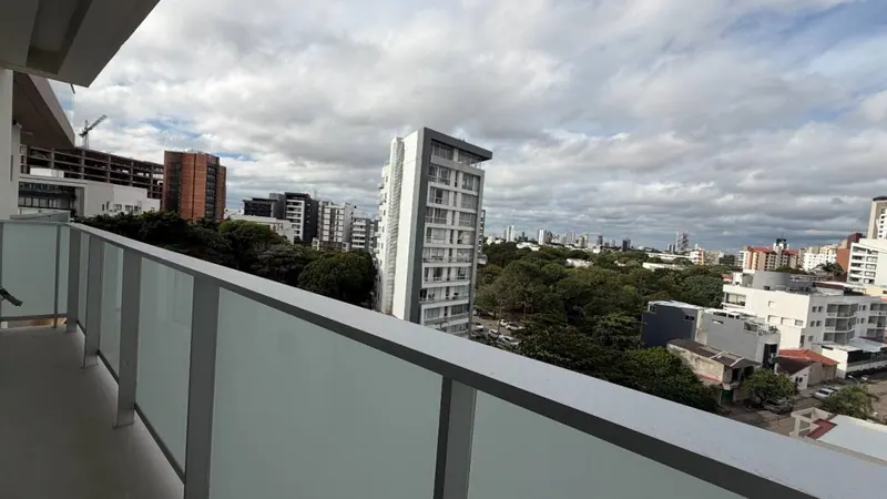 Departamento de 2 dormitorios en venta en Uptown Drei, Equipetrol: foto 6 de 15
