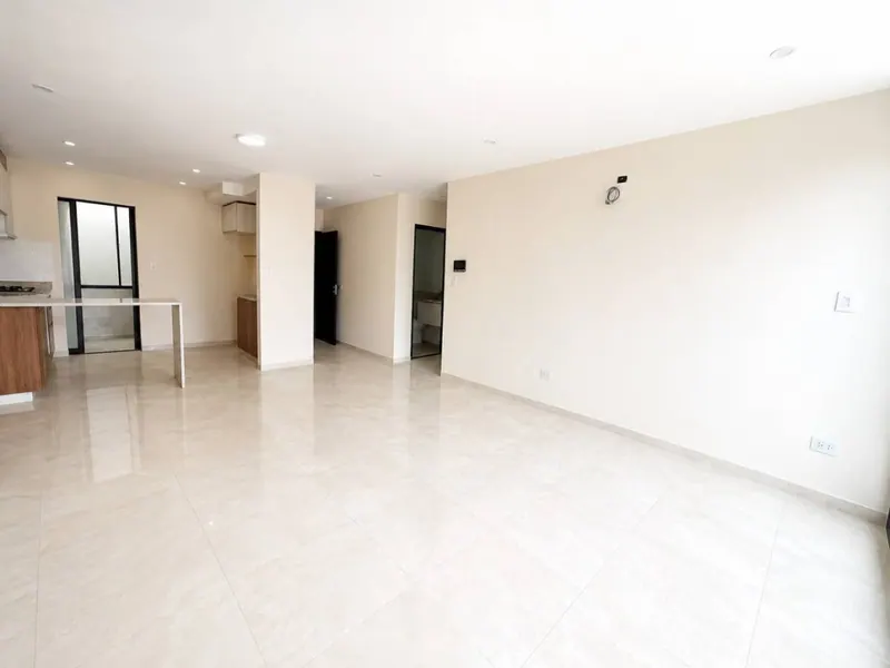 2-bedroom apartment for sale in Equipetrol, with parking space: foto 5 de 5