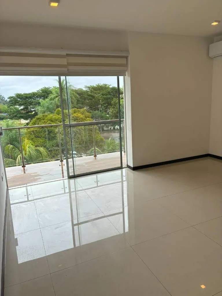 Departamento de 3 dormitorios en venta en Jardines del Norte IV: foto 3 de 19