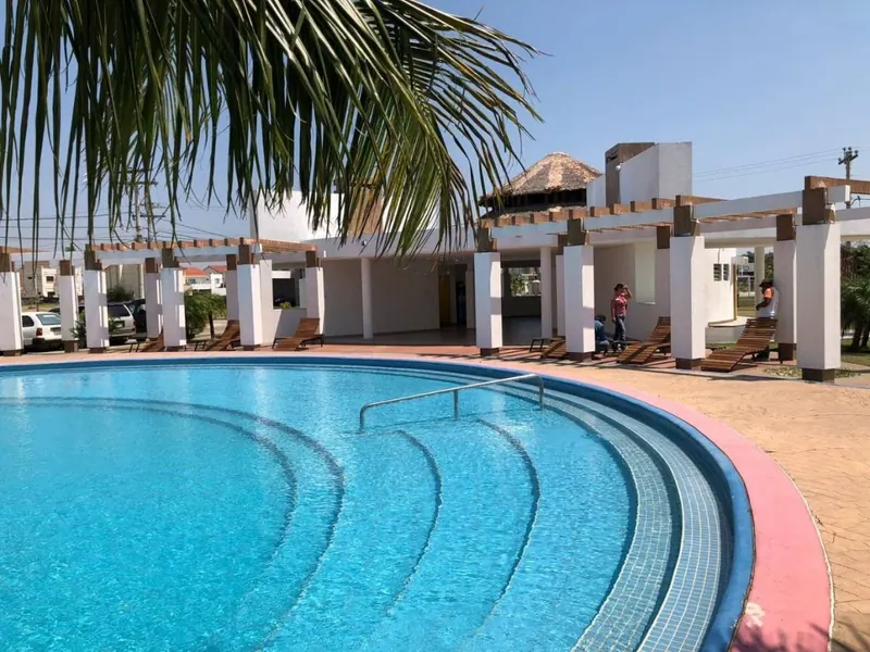 350.20 m² lot for sale in Santa Cruz de la Colina, Urubó: foto 5 de 9