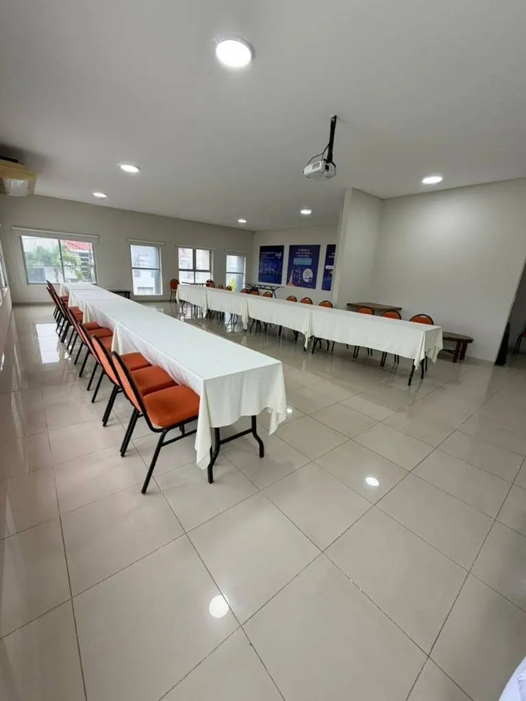 200 m² office for rent at Hotel Terranova, North Zone: foto 7 de 9
