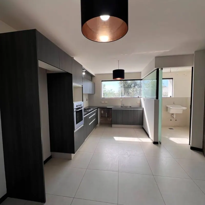 2-bedroom apartment for sale in the Piazza Once building: foto 7 de 50