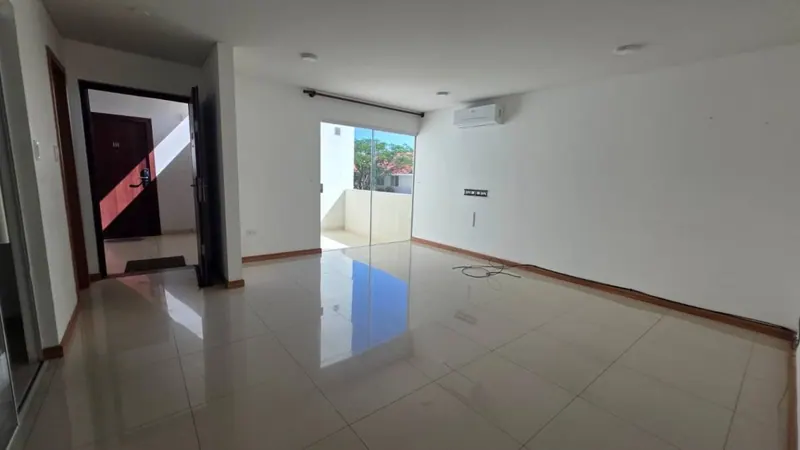 3-bedroom apartment for sale in the Saona gated community: foto 8 de 14