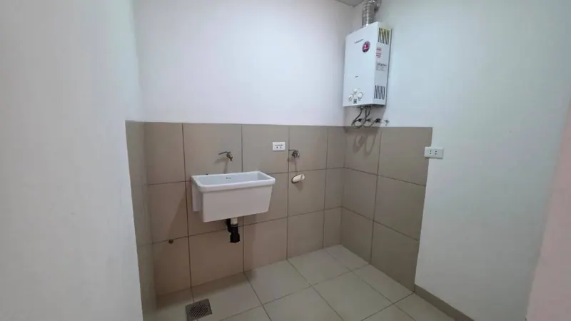3-bedroom apartment for sale in the Saona gated community: foto 10 de 14