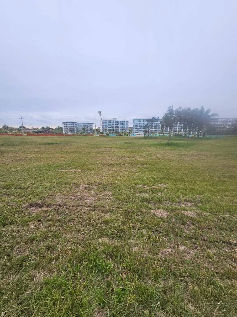 Terreno de 797,42 m² en venta en Mar Adentro, Urubó: foto 4 de 5