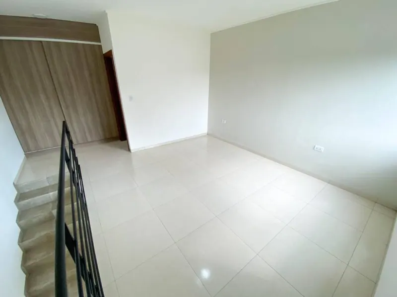 Departamento dúplex de 1 dormitorio en venta en la av. Alemana: foto 5 de 9