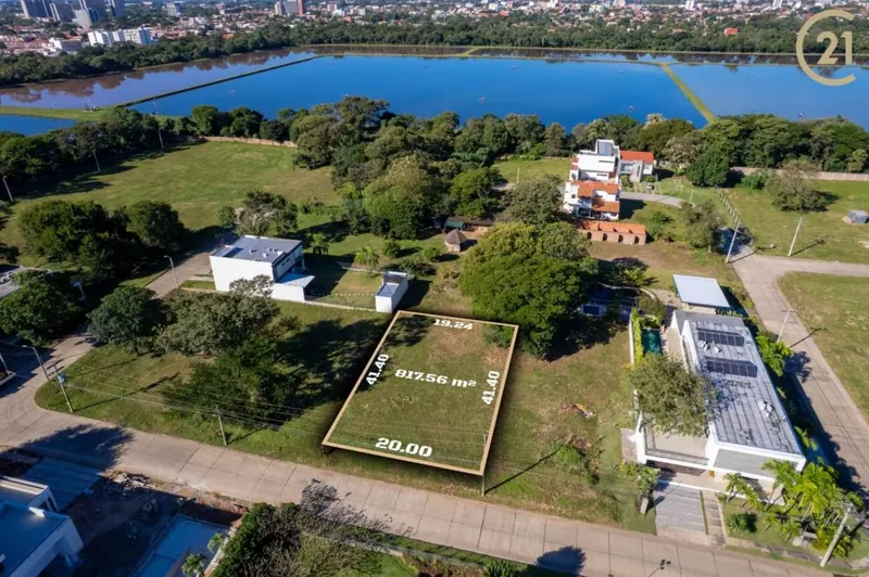Terreno de 818 m² en venta en la Urbanización El Carmen, Zona Norte: foto 2 de 5