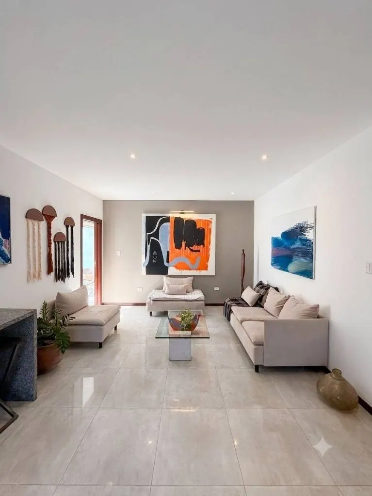 Departamento de 3 dormitorios en venta en el edificio Picasso: foto 2 de 12
