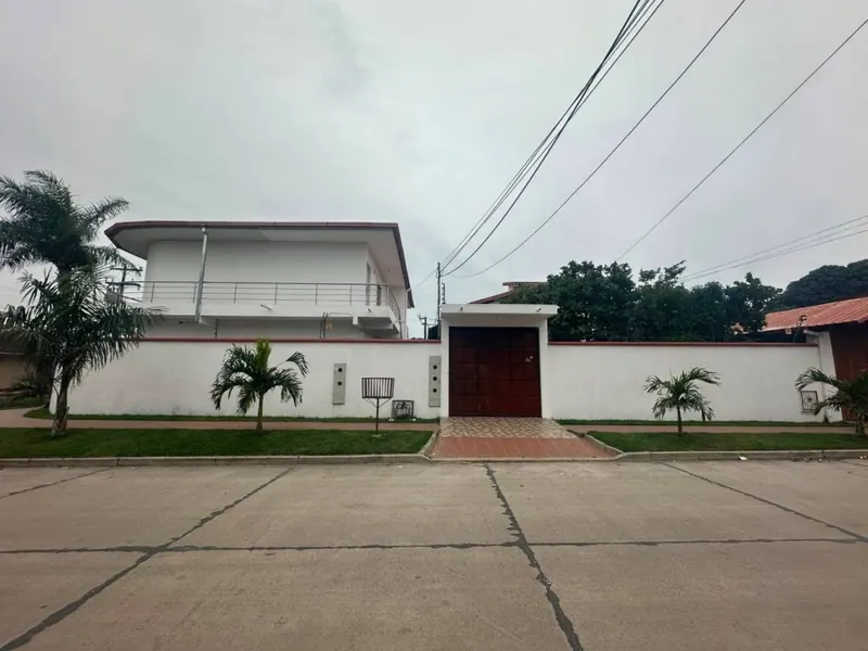 Local comercial en venta en Villa Primero de Mayo, 664,59 m²