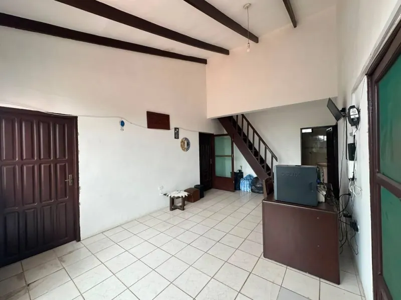 Local comercial en venta en Villa Primero de Mayo, 664,59 m²: foto 12 de 28