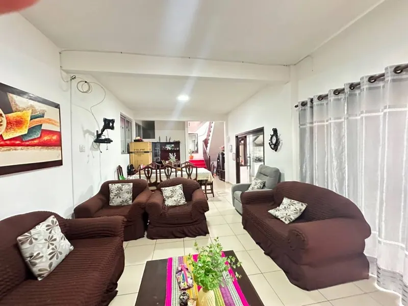 Local comercial en venta en Villa Primero de Mayo, 664,59 m²: foto 13 de 28