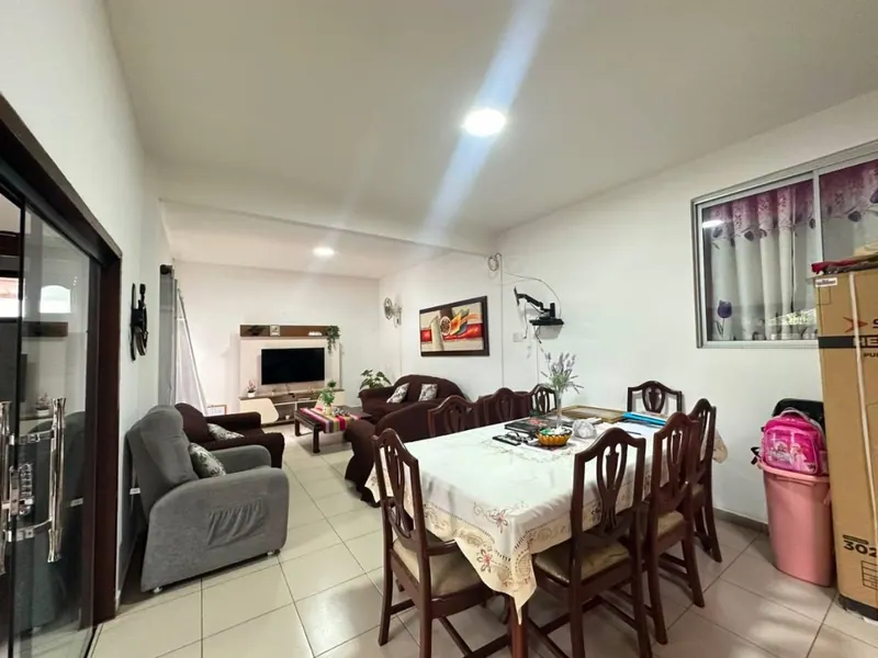 Local comercial en venta en Villa Primero de Mayo, 664,59 m²: foto 15 de 28