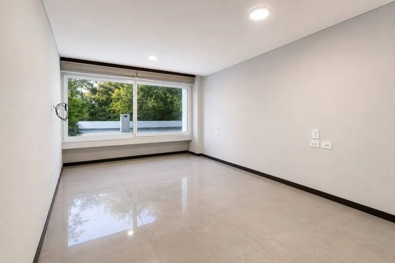 Departamento de 3 dormitorios en suite en venta en Edificio Magnum: foto 14 de 26