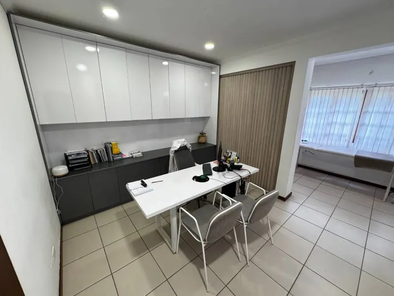 4-bedroom house for sale on Avenida Beni, North Zone: foto 16 de 27