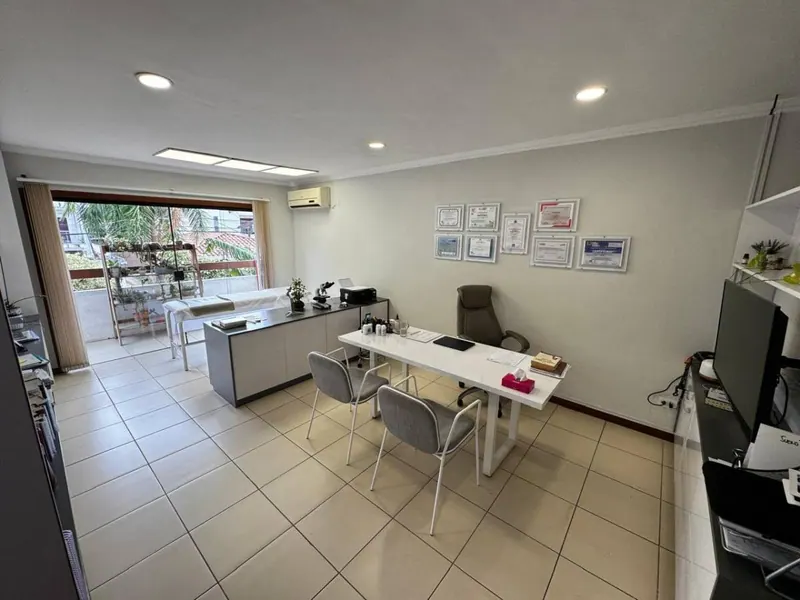 4-bedroom house for sale on Avenida Beni, North Zone: foto 17 de 27
