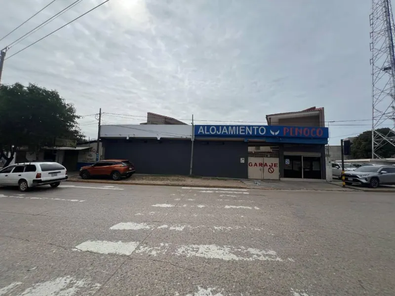 Alojamiento de 25 habitaciones en venta en el 4to anillo y av. Piraí: foto 2 de 16