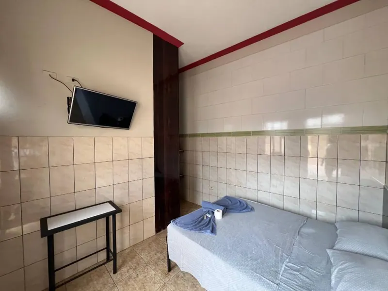 Alojamiento de 25 habitaciones en venta en el 4to anillo y av. Piraí: foto 6 de 16