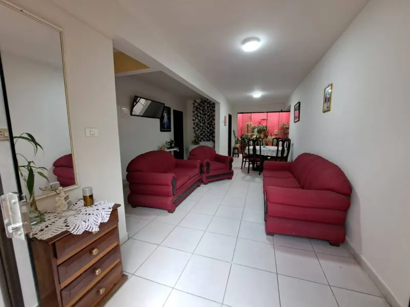 Casa de 4 dormitorios en venta en la Zona Sur, av. Santos Dumont: foto 5 de 10