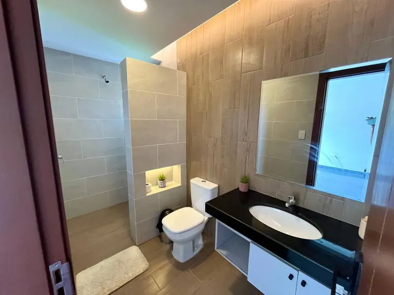 Casa con 2 departamentos en venta en Playa Turquesa, Urubó: foto 9 de 13