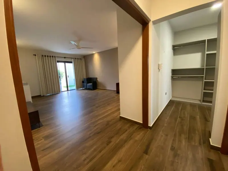 Casa en venta sobre la Av. Barrientos, Urbarí, Zona Sur: foto 4 de 19