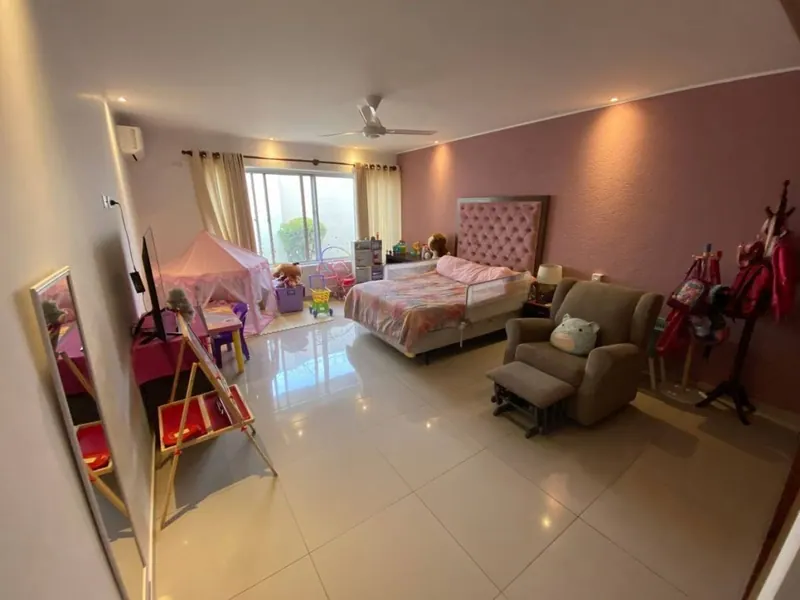 Casa en venta sobre la Av. Barrientos, Urbarí, Zona Sur: foto 8 de 19