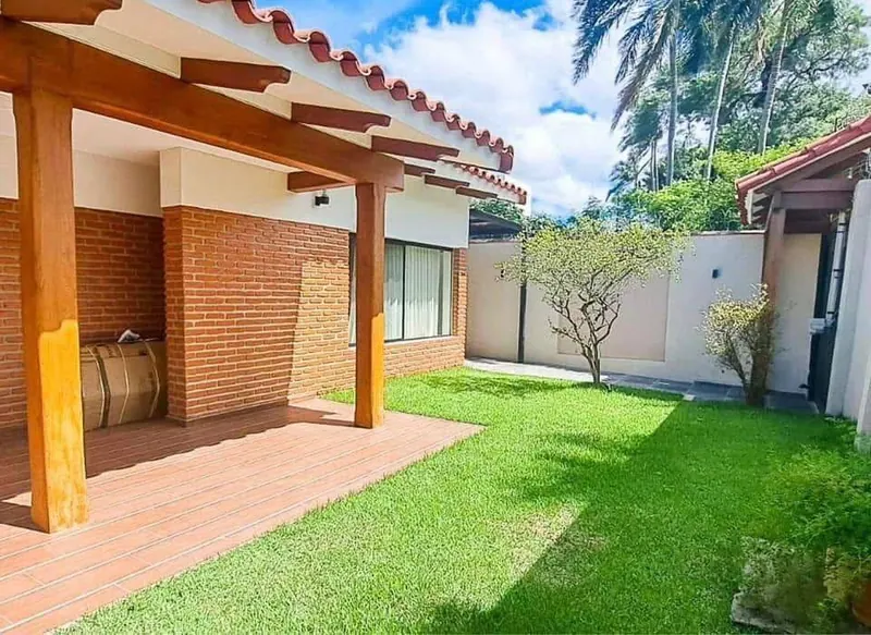 Casa en venta sobre la Av. Barrientos, Urbarí, Zona Sur: foto 17 de 19