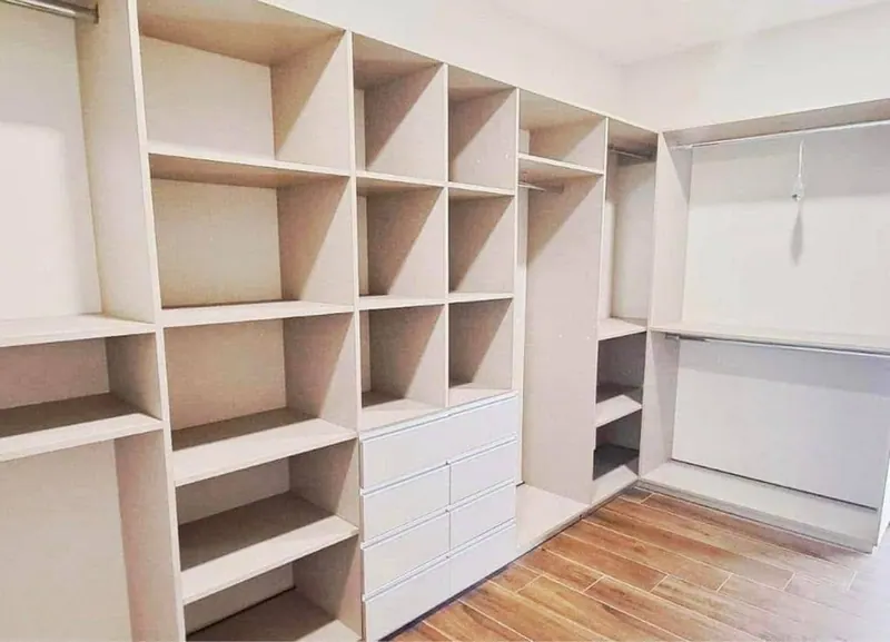 Casa en venta sobre la Av. Barrientos, Urbarí, Zona Sur: foto 18 de 19