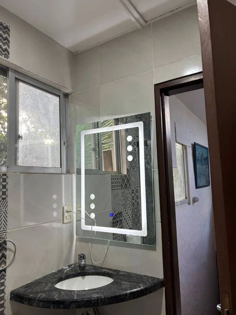 Casa quinta de 4 dormitorios en venta en Laguna Azul, La Guardia: foto 4 de 10
