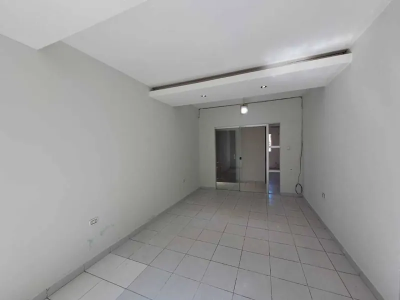Two houses on one lot for sale in Luján, East Zone: foto 19 de 27