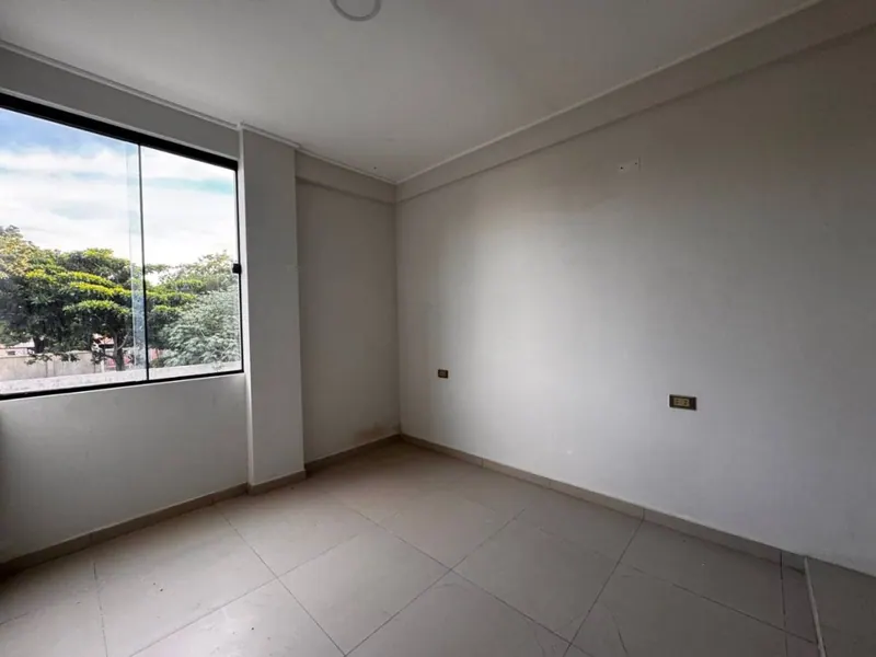 Casa de 3 dormitorios en venta en Cotoca, barrio Paraíso: foto 3 de 9
