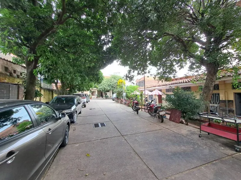 Hotel en venta sobre la Av. Cañoto, primer anillo, 2.175,62 m²: foto 3 de 12