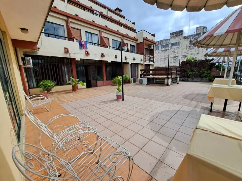 Hotel en venta sobre la Av. Cañoto, primer anillo, 2.175,62 m²: foto 6 de 12