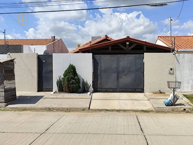 3-bedroom house for sale in the Viru Viru development, Warnes: foto 1 de 9