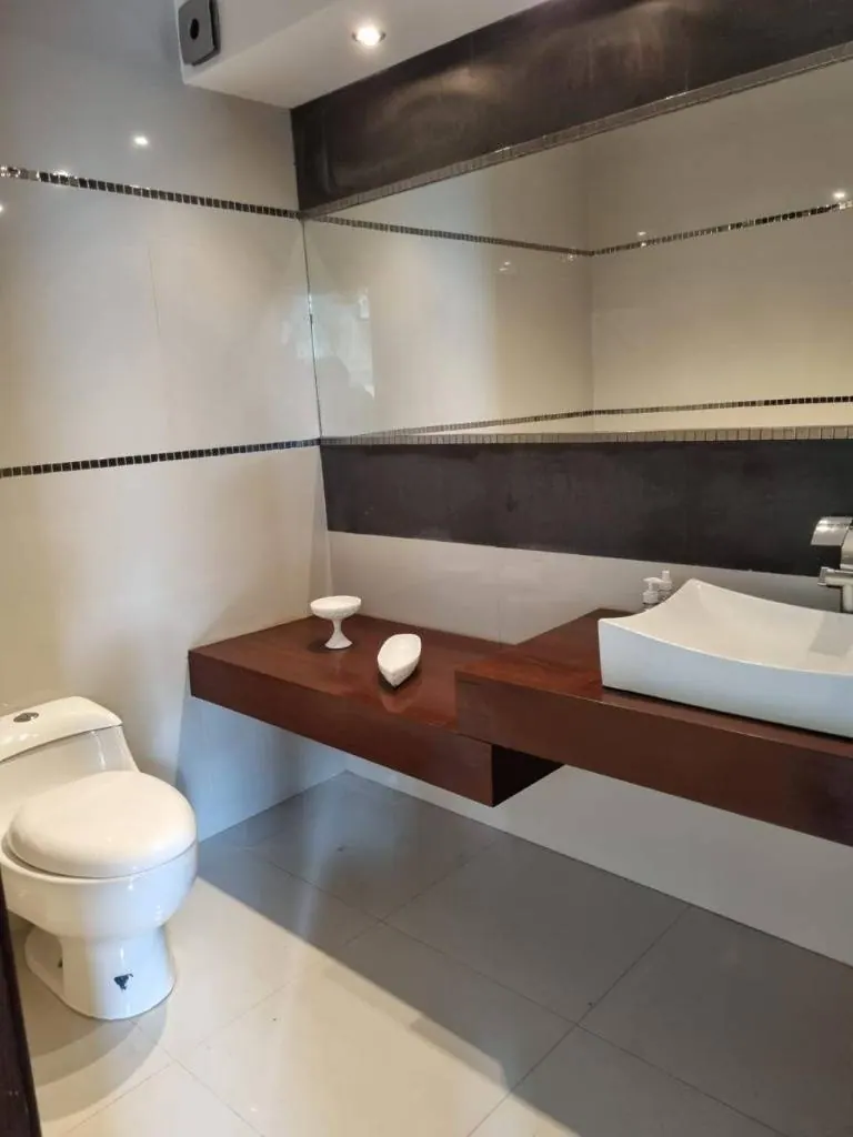 4-bedroom house for sale in La Floresta, Urubó: foto 3 de 8