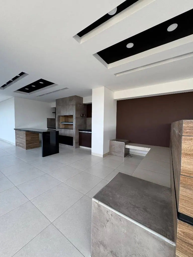 3-bedroom apartment for sale in the Sierra Lux gated community: foto 8 de 16