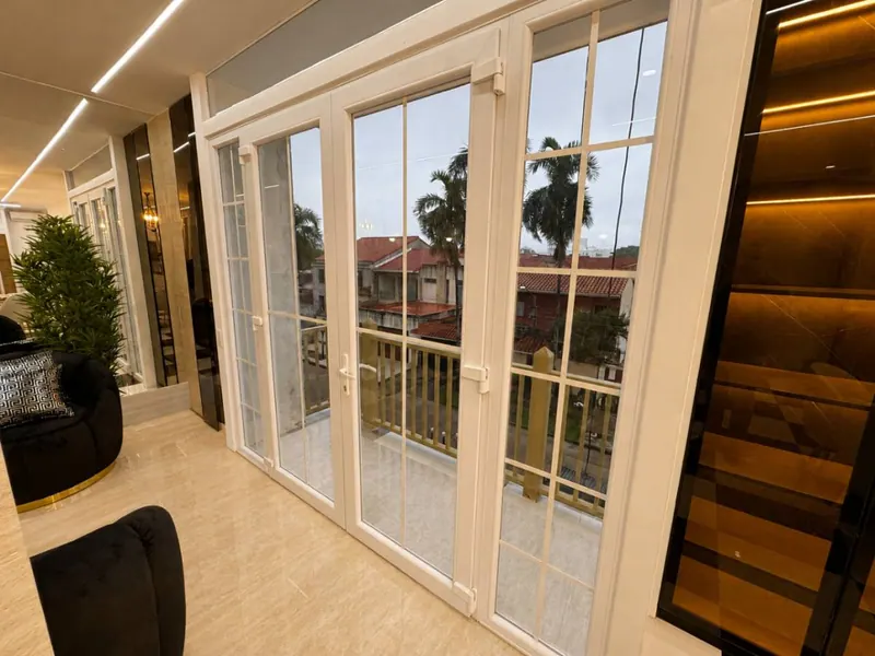 Departamento de 3 dormitorios en venta en el edificio Ponce de León: foto 1 de 44