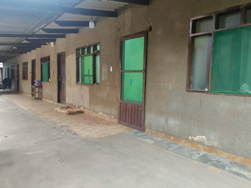 Casa de 9 dormitorios en venta en la Zona Este, 360 m² de terreno