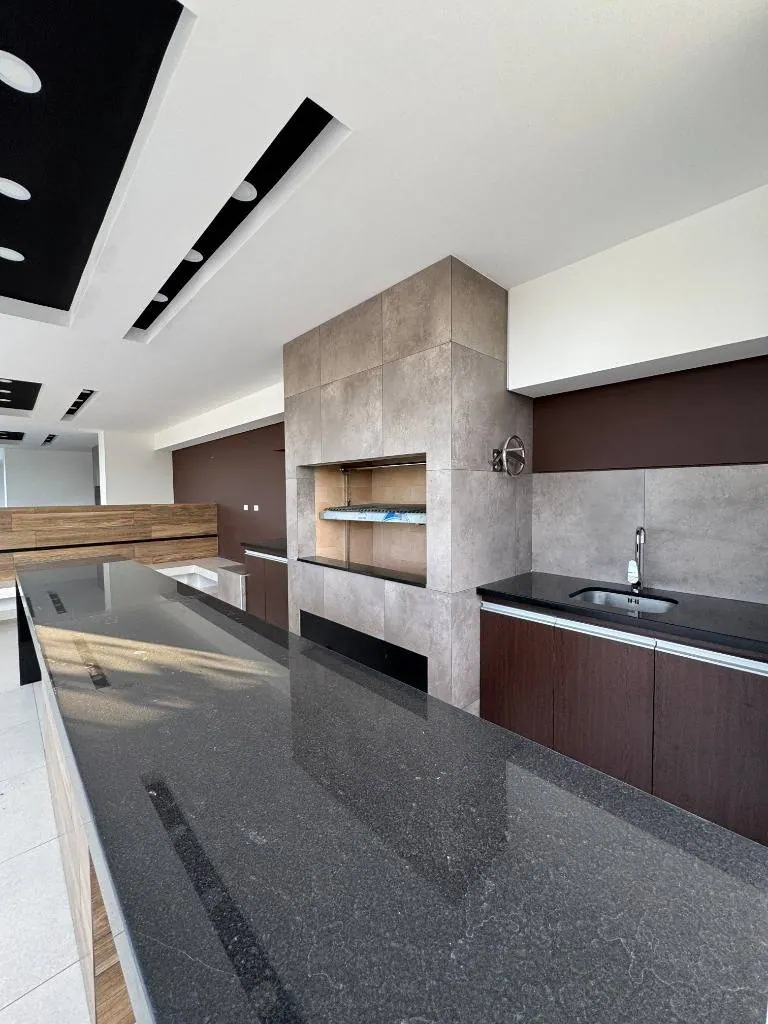 Departamento de 1 dormitorio en venta en el condominio Sierra Lux: foto 4 de 16