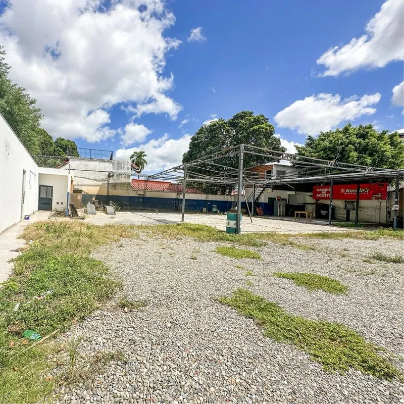 1,297 m² lot for rent on Av. Ovidio Barbery: foto 2 de 5