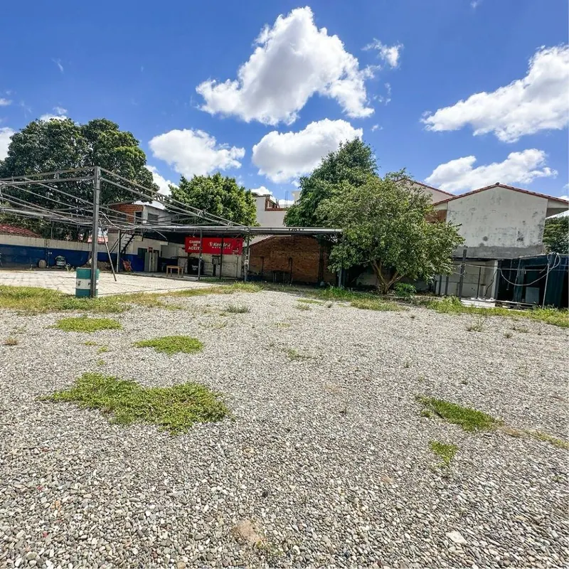 1,297 m² lot for rent on Av. Ovidio Barbery: foto 4 de 5
