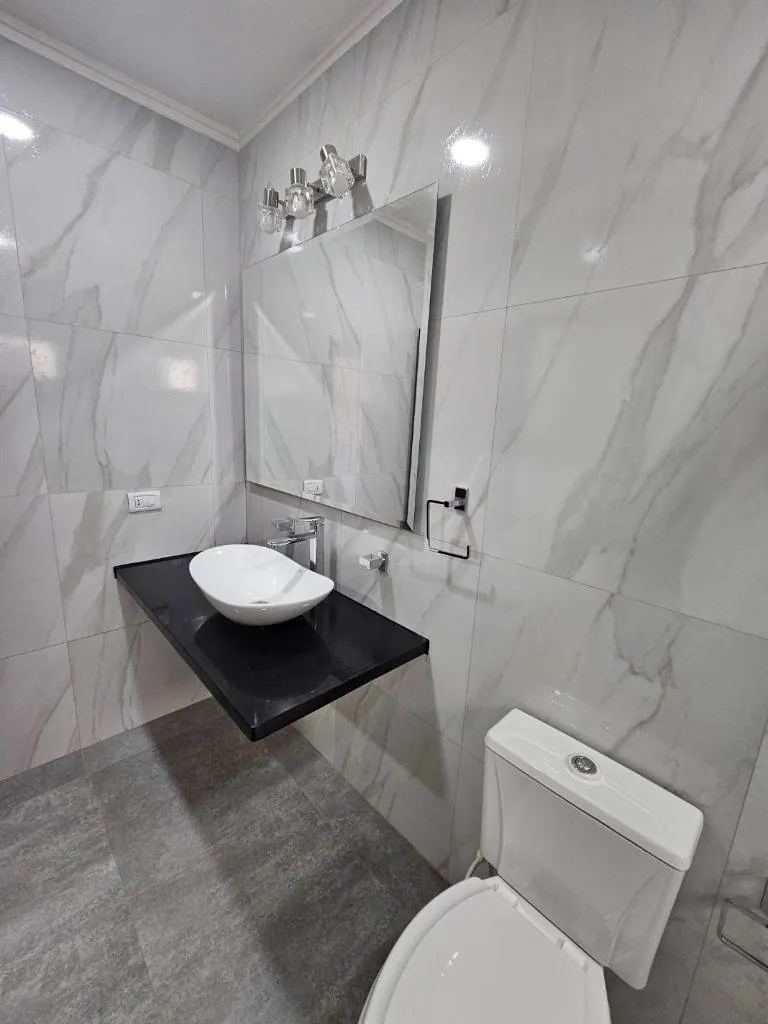 Casa a estrenar de 3 dormitorios en venta en la Av. Santos Dumont: foto 2 de 14