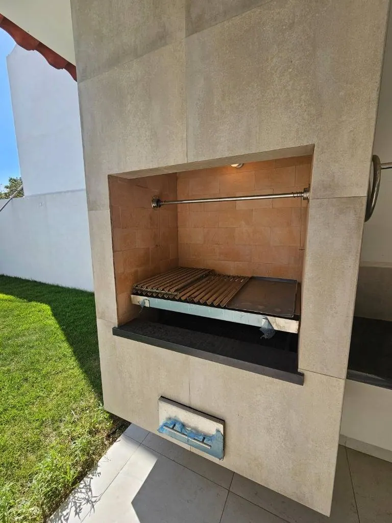 Casa a estrenar de 3 dormitorios en venta en la Av. Santos Dumont: foto 6 de 14