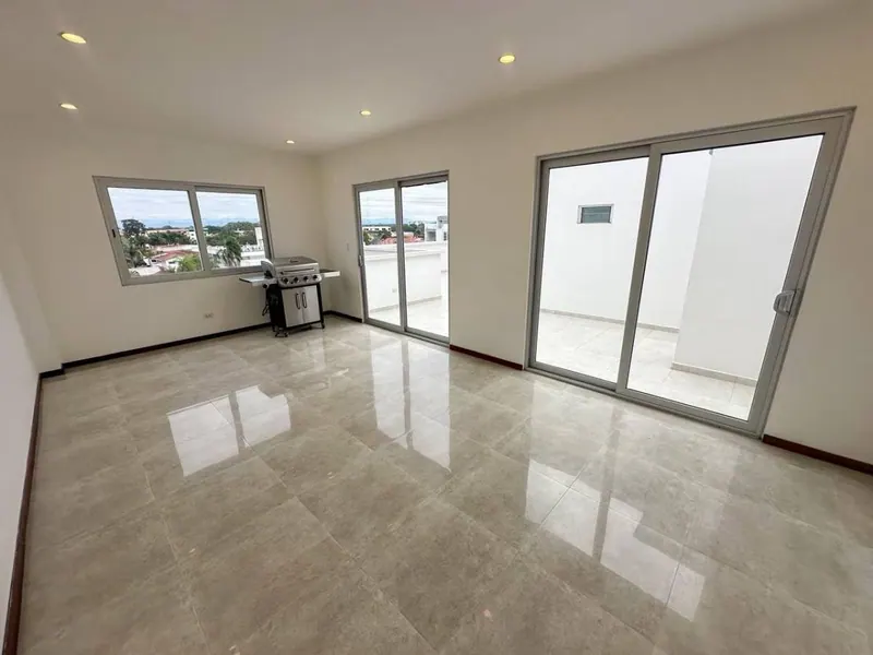 Departamento de 1 dormitorio en venta en el edificio Golf View: foto 4 de 6