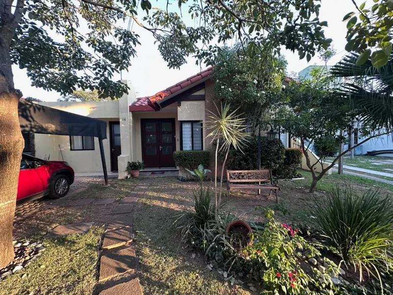 4-bedroom house for anticrético in the Exprinter gated community: foto 17 de 18