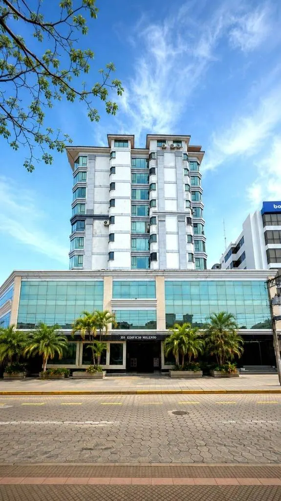 97.56 m² office for rent in Edificio Milenio, North Zone