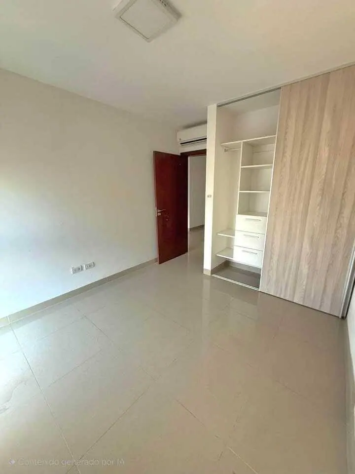 Departamento de 2 dormitorios en venta en Atlantis Towers, Av. Banzer: foto 7 de 7